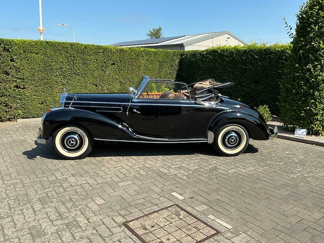 1955 mercedes-benz 220a (w187) cabriolet a oldtimer - afbeelding 15 van  80