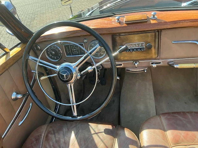 1955 mercedes-benz 220a (w187) cabriolet a oldtimer - afbeelding 32 van  80
