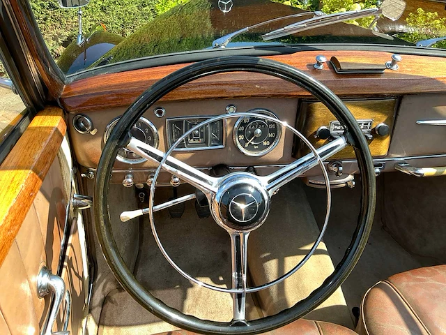 1955 mercedes-benz 220a (w187) cabriolet a oldtimer - afbeelding 54 van  80