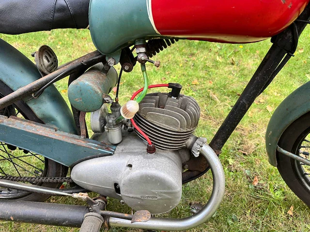 1956 derbi cabeza oldtimer motorfiets - afbeelding 16 van  21