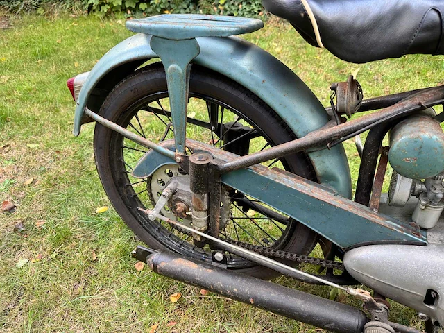 1956 derbi cabeza oldtimer motorfiets - afbeelding 18 van  21