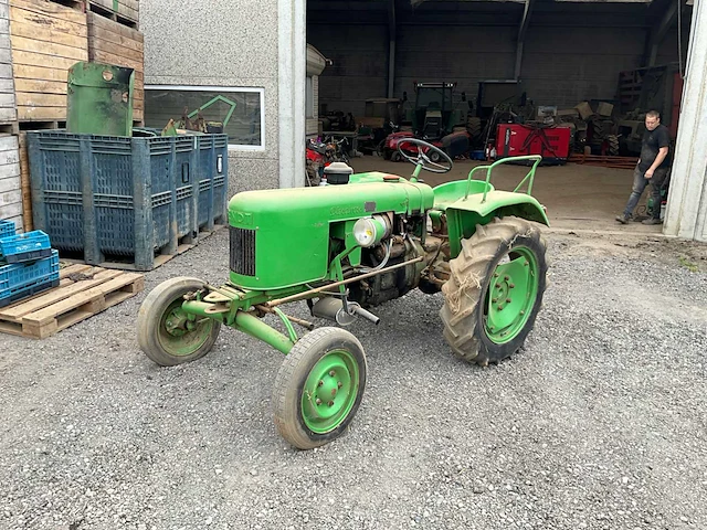 1956 fendt f12hl tweewielaangedreven landbouwtractor oldtimer - afbeelding 8 van  15