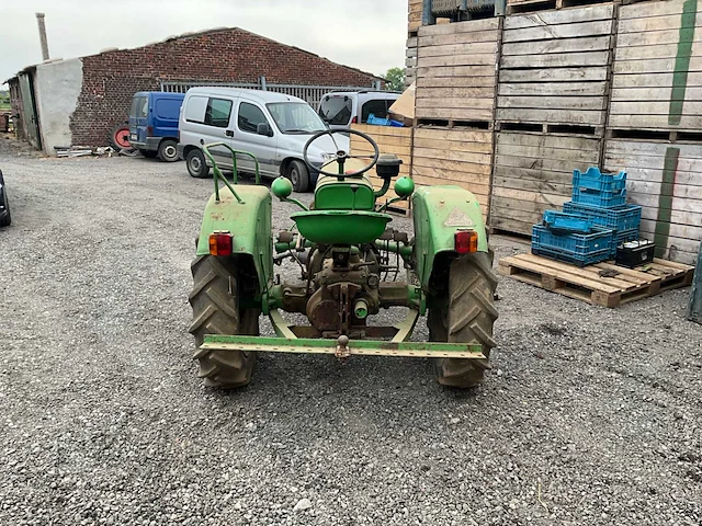 1956 fendt f12hl tweewielaangedreven landbouwtractor oldtimer - afbeelding 14 van  15