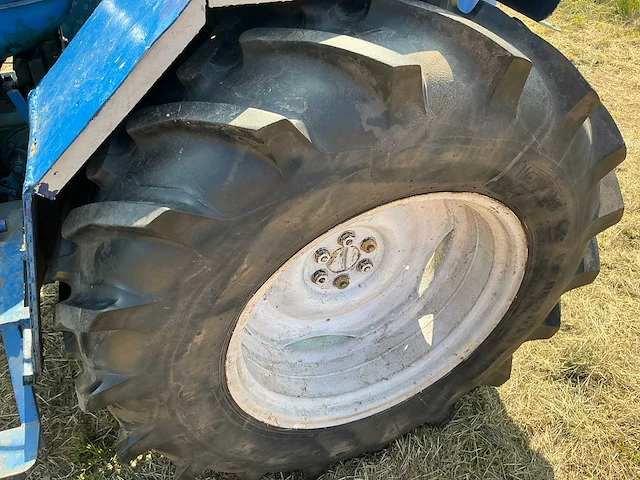 1957 ford major tweewielaangedreven landbouwtractor - afbeelding 5 van  19