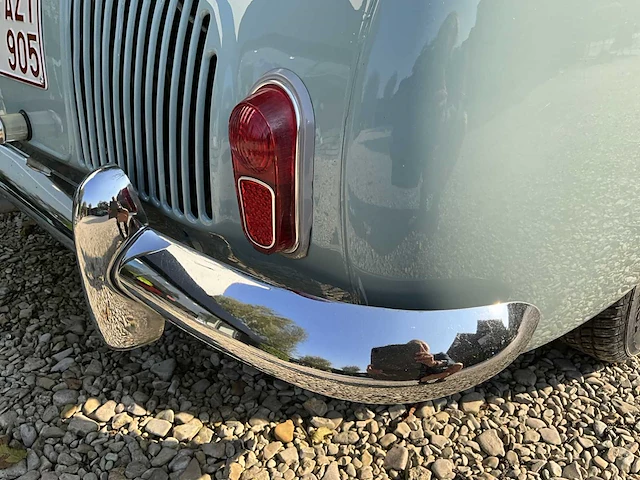 1958 renault dauphine oldtimer - afbeelding 18 van  73
