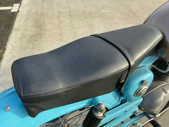1959 capriolo 75 tv motorfiets - afbeelding 20 van  37