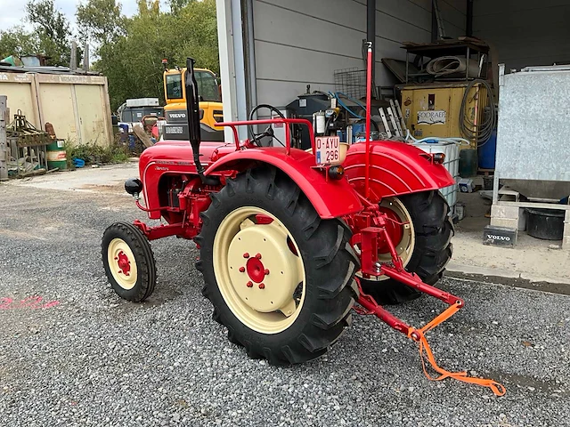 1960 porsche 218 standaard porsche 218 standaard tractor - afbeelding 17 van  23