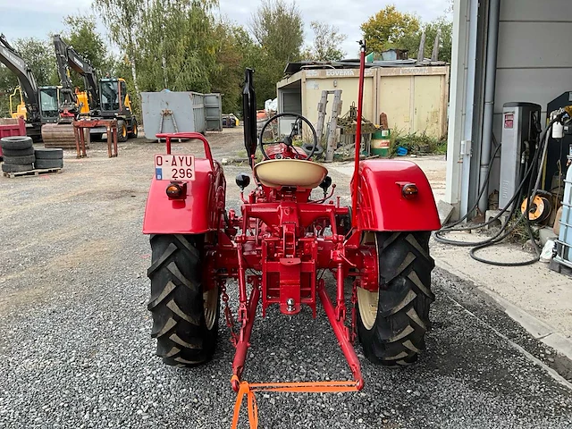 1960 porsche 218 standaard porsche 218 standaard tractor - afbeelding 18 van  23