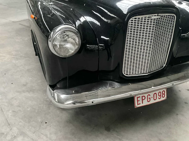 1961 austin taxi 2.2 - afbeelding 10 van  31