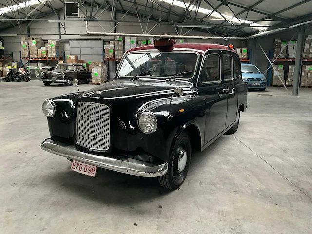 1961 austin taxi 2.2 - afbeelding 1 van  31