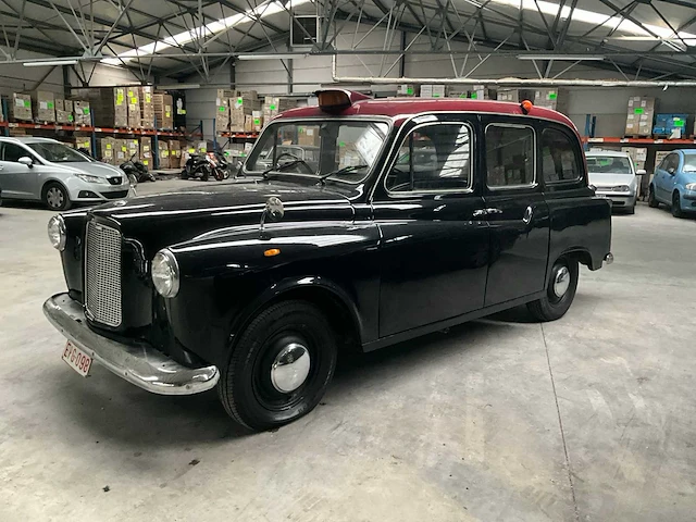 1961 austin taxi 2.2 - afbeelding 2 van  31