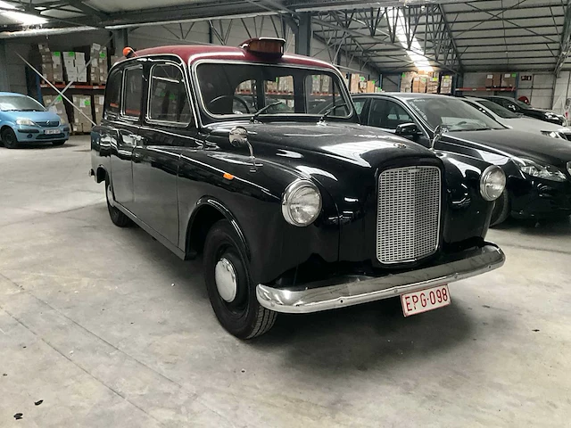 1961 austin taxi 2.2 - afbeelding 7 van  31