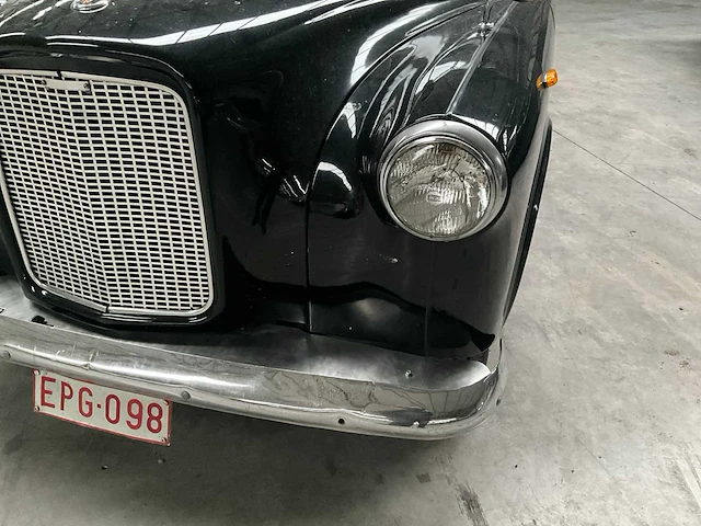 1961 austin taxi 2.2 - afbeelding 9 van  31