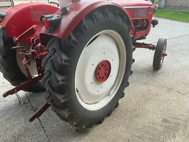 1963 hanomag perfekt 300 tractor - afbeelding 3 van  27