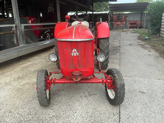 1963 hanomag perfekt 300 tractor - afbeelding 21 van  27