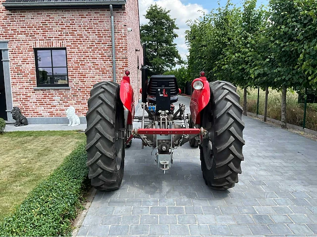 1964 massey ferguson oldtimer tractor - afbeelding 28 van  33