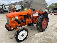 1964 renault oldtimer tractor - afbeelding 4 van  9