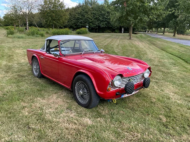 1964 triumph tr4 oldtimer - afbeelding 7 van  45