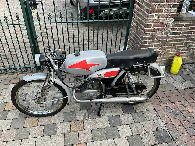 1965 flandria sport - afbeelding 11 van  18