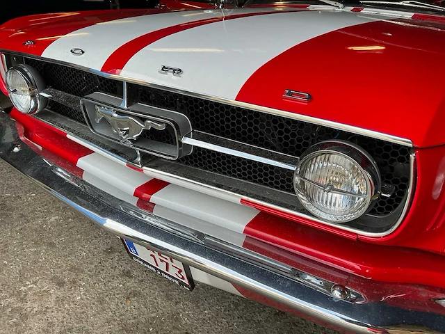 1965 ford mustang fastback oldtimer - afbeelding 14 van  42