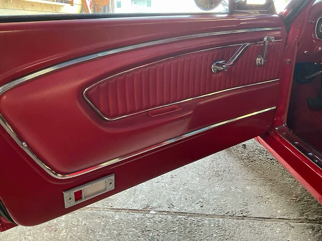 1965 ford mustang fastback oldtimer - afbeelding 27 van  42