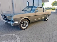 1965 ford mustang fastback oldtimer - afbeelding 1 van  14
