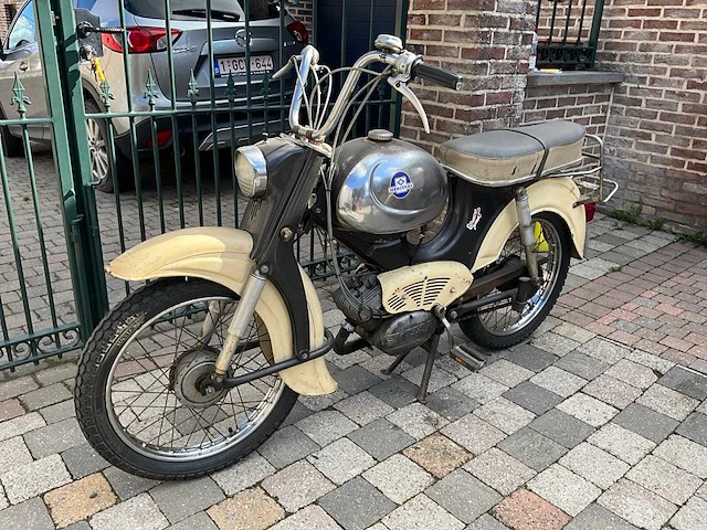 1965 hercules 220 ktf - afbeelding 1 van  19