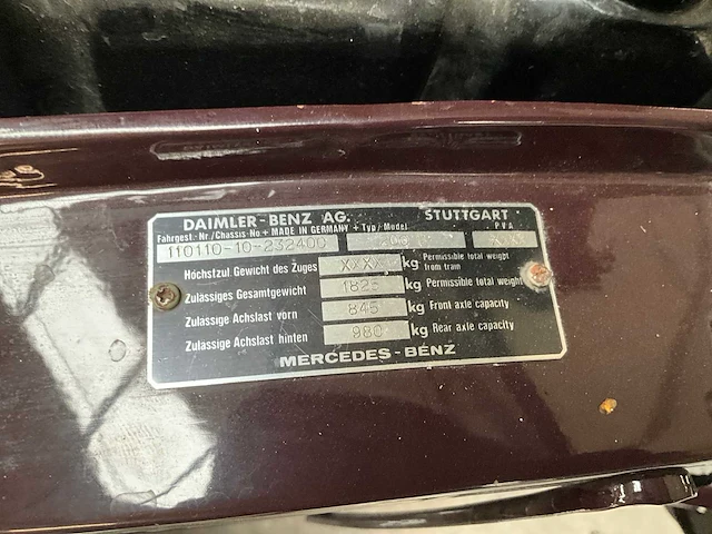 1965 mercedes-benz 200 personenauto - afbeelding 29 van  29