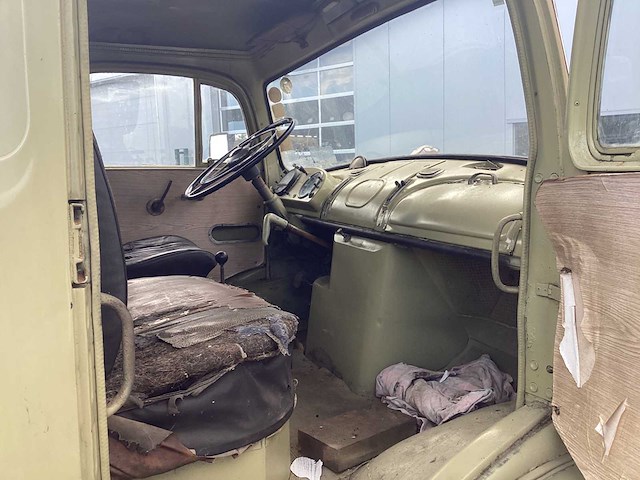 1965 mercedes-benz 710 - oldtimer vrachtwagen - afbeelding 4 van  15