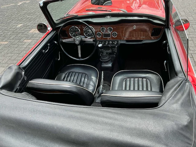 1965 triumph tr4a - afbeelding 8 van  25