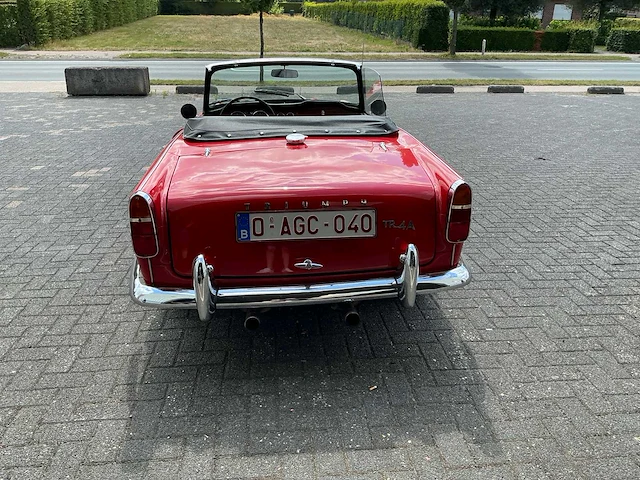 1965 triumph tr4a - afbeelding 20 van  25
