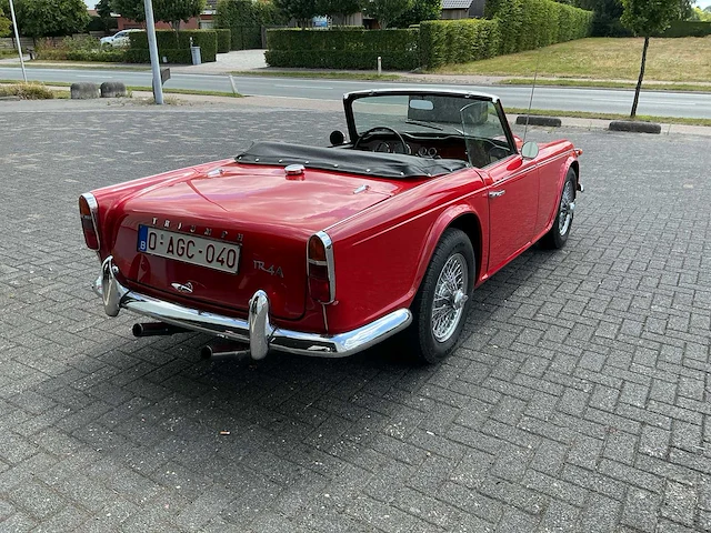 1965 triumph tr4a - afbeelding 21 van  25