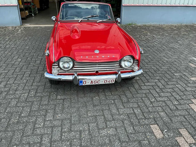 1965 triumph tr4a - afbeelding 24 van  25