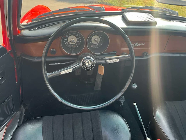 1965 volkswagen karmann gia oldtimer - afbeelding 9 van  35