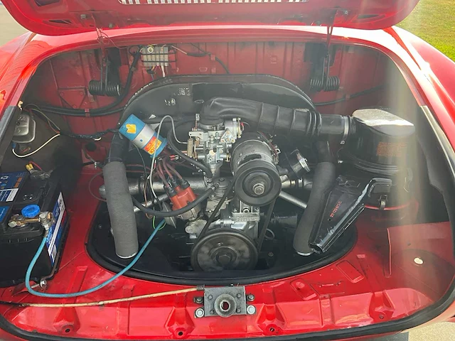 1965 volkswagen karmann gia oldtimer - afbeelding 22 van  35