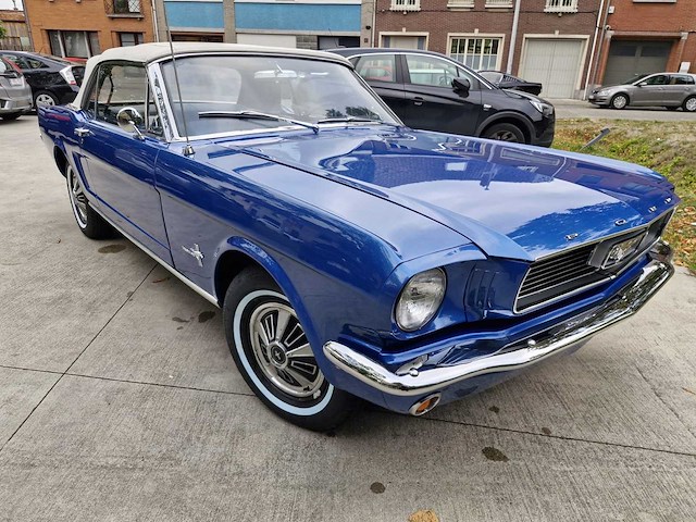 1966 ford mustang cabrio - afbeelding 12 van  38