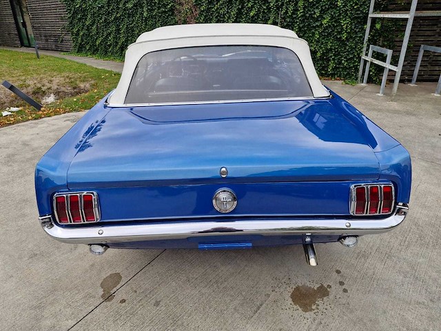 1966 ford mustang cabrio - afbeelding 36 van  38