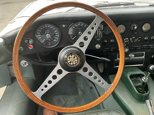 1966 jaguar e-type series 1 oldtimer - afbeelding 2 van  25