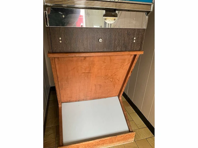 1967 bally bonanza jackpot gokautomaat - afbeelding 6 van  9