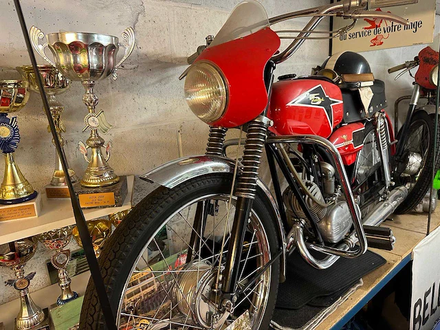 1967 flandria rekord brommer - afbeelding 3 van  7
