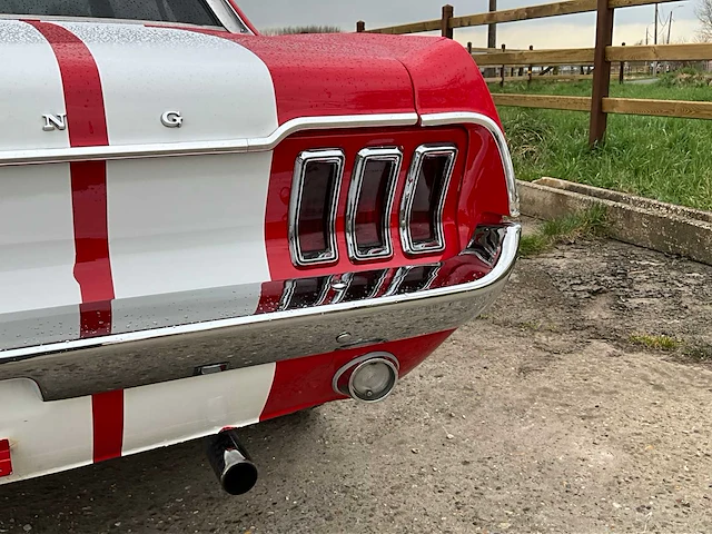 1967 ford mustang v8 automaat - afbeelding 40 van  51