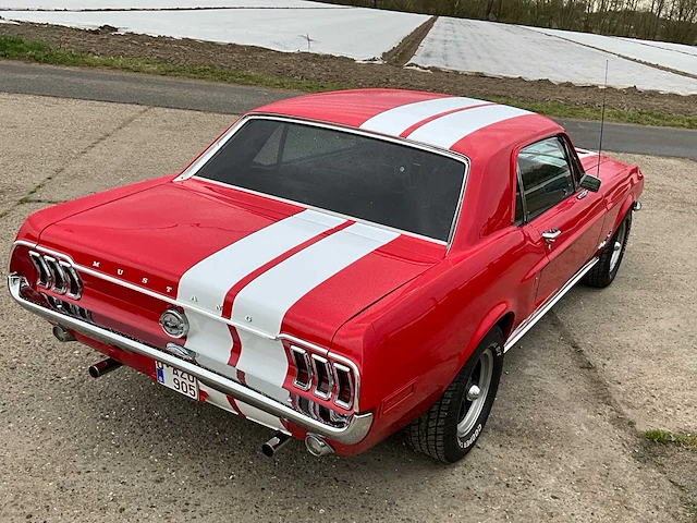 1967 ford mustang v8 automaat - afbeelding 41 van  51