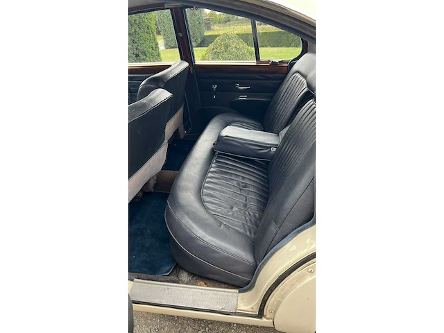 1968 jaguar 240 oldtimer - afbeelding 14 van  44