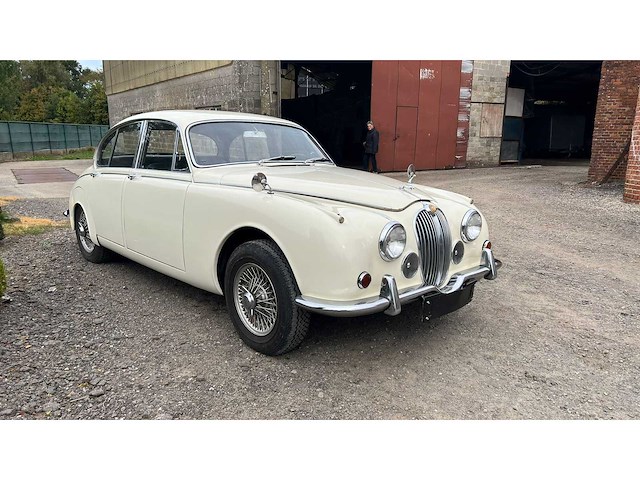 1968 jaguar 240 oldtimer - afbeelding 23 van  44