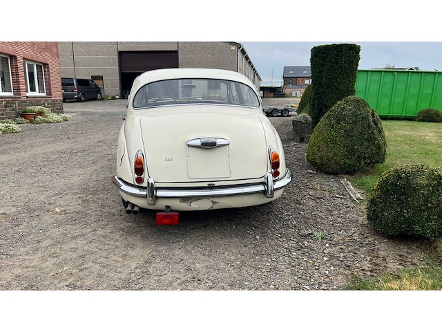1968 jaguar 240 oldtimer - afbeelding 41 van  44