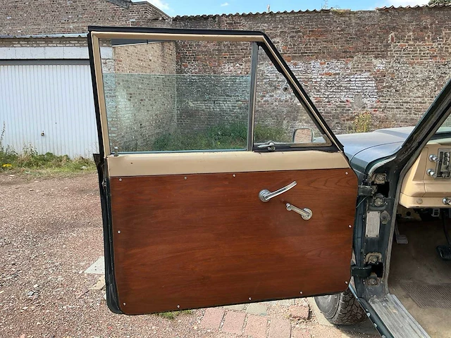 1968 jeep wagoneer oldtimer - afbeelding 11 van  84
