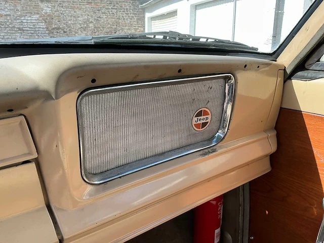 1968 jeep wagoneer oldtimer - afbeelding 28 van  84