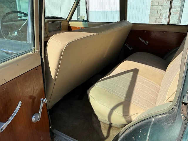 1968 jeep wagoneer oldtimer - afbeelding 38 van  84