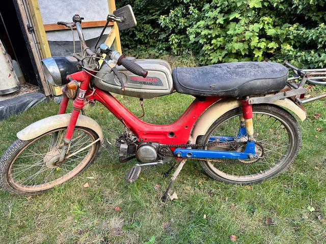 1969 honda ps serveta oldtimer motorfiets - afbeelding 1 van  15