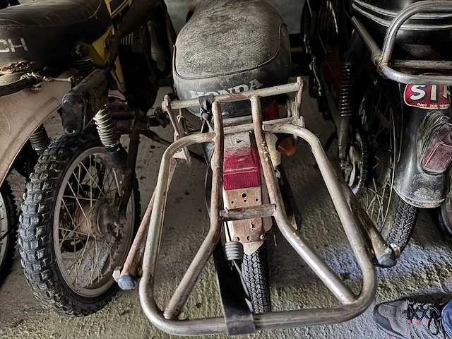 1969 honda ps serveta oldtimer motorfiets - afbeelding 15 van  15